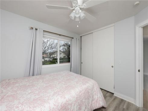 31  Alumbre  , Rancho Santa Margarita, CA