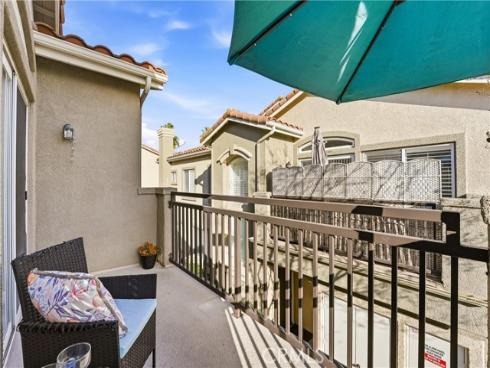 27  Via Barcelona  , Rancho Santa Margarita, CA