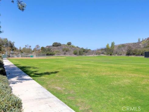 16  Woodsong  , Rancho Santa Margarita, CA