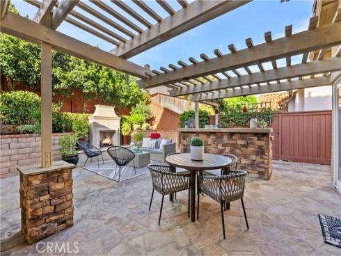 9  Calle Larspur  , Rancho Santa Margarita, CA