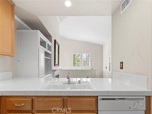 10  Tierra Plano  , Rancho Santa Margarita, CA