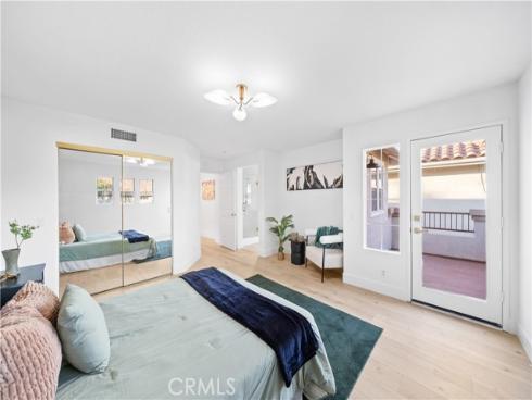 35  Via Encanto  , Rancho Santa Margarita, CA