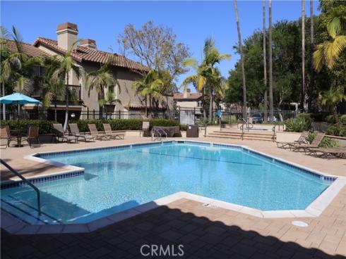 64  Via Contento  , Rancho Santa Margarita, CA