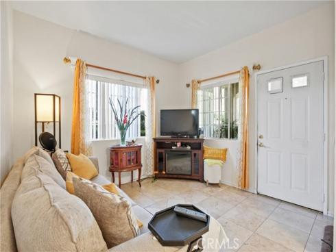 7 Via Cresta , Rancho Santa Margarita, CA