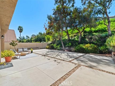 21  San Ricardo  , Rancho Santa Margarita, CA