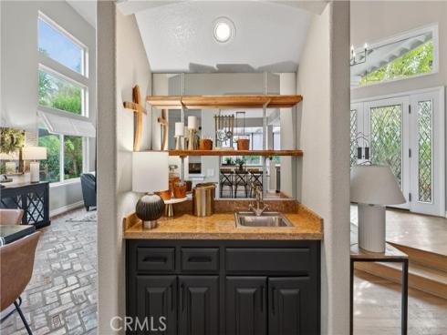 21352  Silvertree Lane  , Rancho Santa Margarita, CA