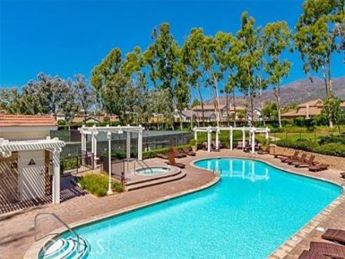21352  Silvertree Lane  , Rancho Santa Margarita, CA