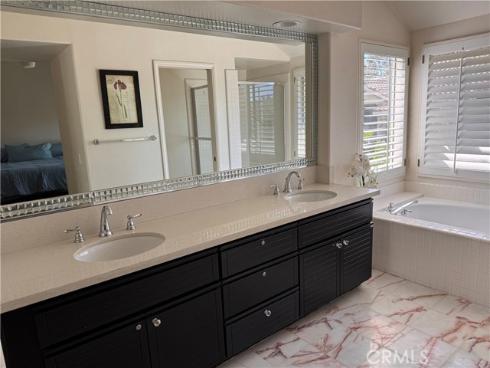 147  Encantado  , Rancho Santa Margarita, CA