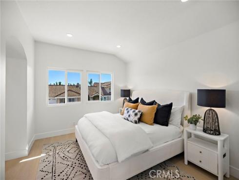 20  Osoberry  , Rancho Santa Margarita, CA