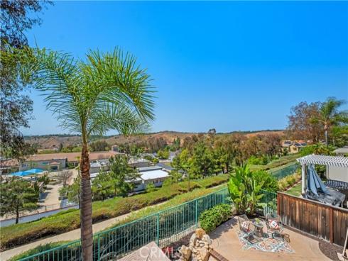 35  Grassy Knoll  , Rancho Santa Margarita, CA