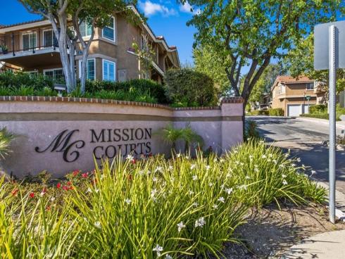 20  Via Carino  , Rancho Santa Margarita, CA