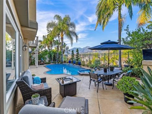 14  Thorn Oak  , Rancho Santa Margarita, CA