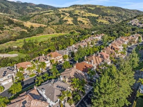 14  Thorn Oak  , Rancho Santa Margarita, CA