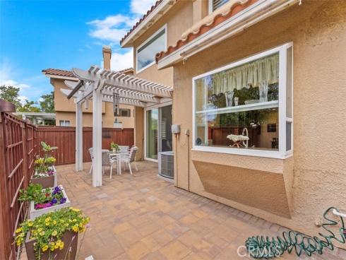 41  Pinzon  , Rancho Santa Margarita, CA