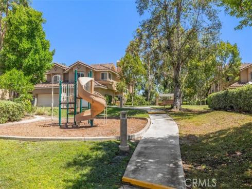 41  Pinzon  , Rancho Santa Margarita, CA