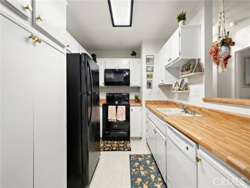 39  Via Hermosa  , Rancho Santa Margarita, CA