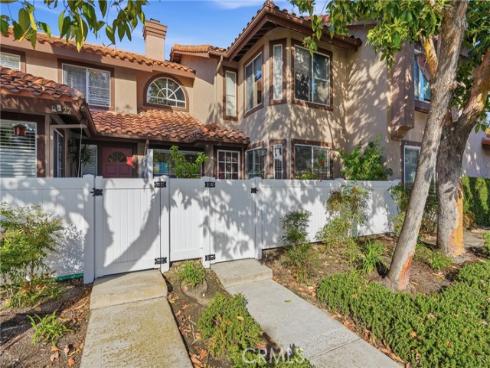 24 Vista Sierra 26 , Rancho Santa Margarita, CA