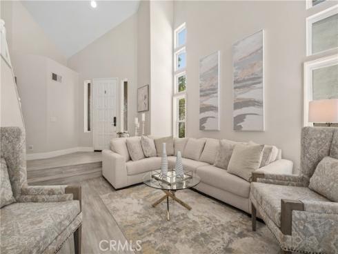 22 Lawnridge , Rancho Santa Margarita, CA