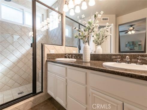 44 Willowbrook Lane, Rancho Santa Margarita, CA
