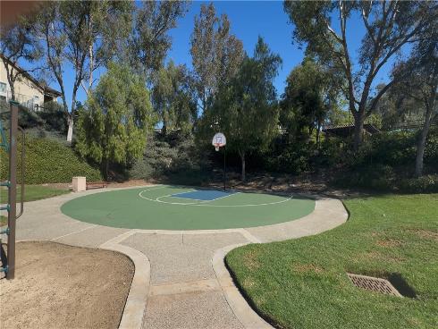 44 Willowbrook Lane, Rancho Santa Margarita, CA