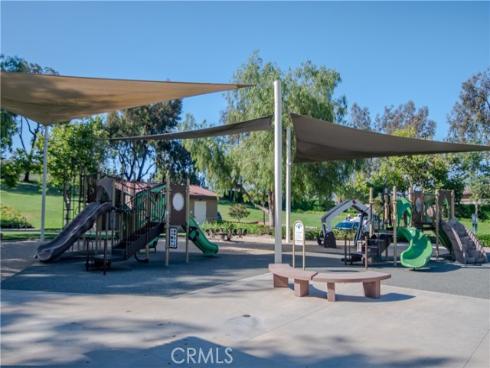 44 Willowbrook Lane, Rancho Santa Margarita, CA