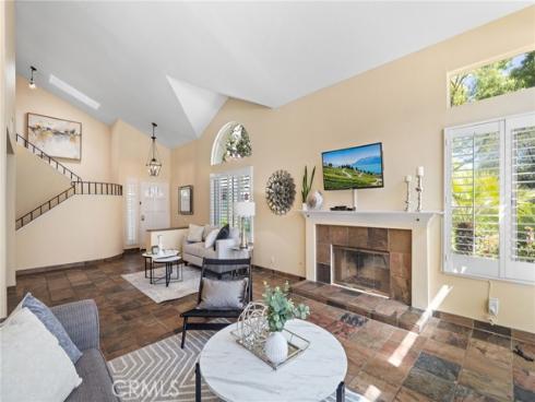 15 Calle Francesca , Rancho Santa Margarita, CA