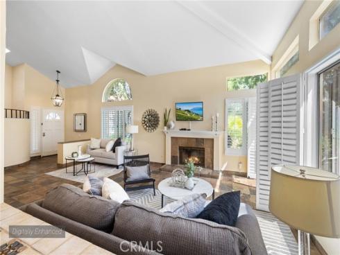 15 Calle Francesca , Rancho Santa Margarita, CA