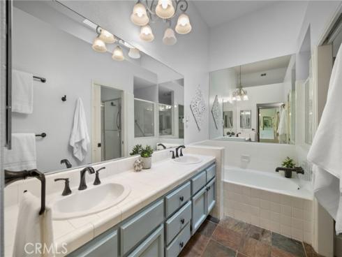 15 Calle Francesca , Rancho Santa Margarita, CA