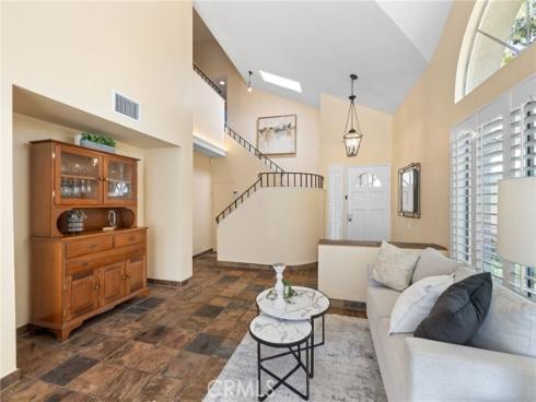 15 Calle Francesca , Rancho Santa Margarita, CA