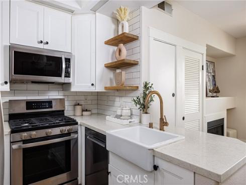 80 Montana Del Lago Drive, Rancho Santa Margarita, CA