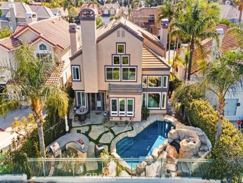21 Summitcrest , Rancho Santa Margarita, CA