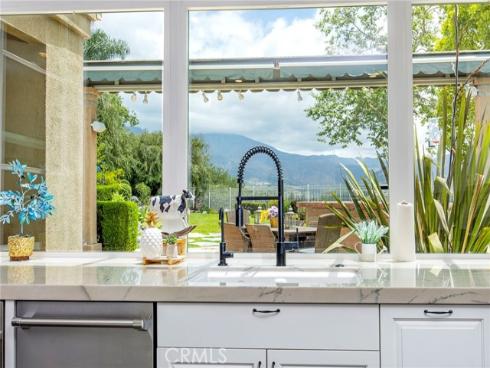 28  Calle Serra  , Rancho Santa Margarita, CA