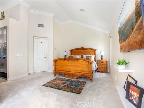 28  Calle Serra  , Rancho Santa Margarita, CA