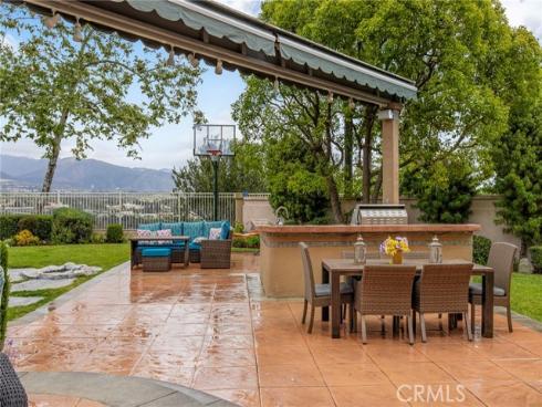 28  Calle Serra  , Rancho Santa Margarita, CA