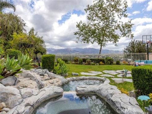 28  Calle Serra  , Rancho Santa Margarita, CA