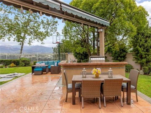 28  Calle Serra  , Rancho Santa Margarita, CA