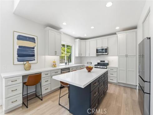16  El Guiro  , Rancho Santa Margarita, CA