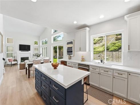 16  El Guiro  , Rancho Santa Margarita, CA