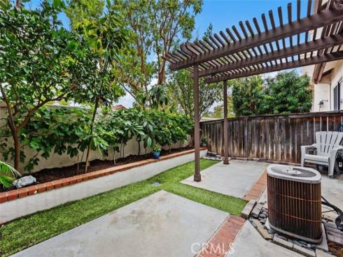 41  Via Lampara  , Rancho Santa Margarita, CA