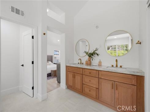 9  Via Rosado  , Rancho Santa Margarita, CA