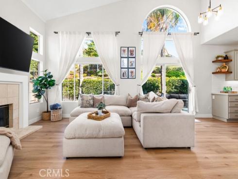 9  El Tambor  , Rancho Santa Margarita, CA
