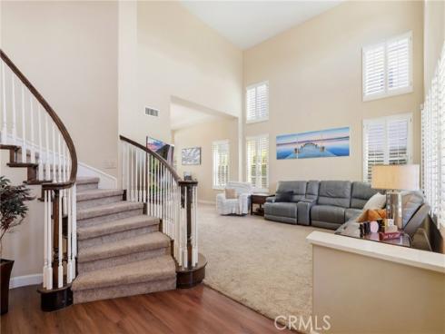 18  Ledgewood  , Rancho Santa Margarita, CA