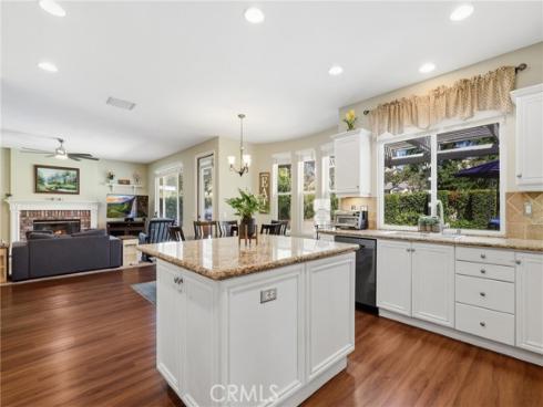 18  Ledgewood  , Rancho Santa Margarita, CA