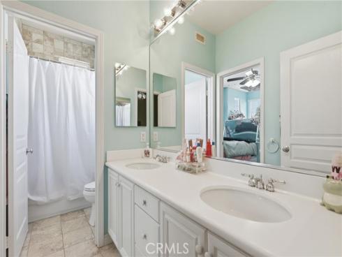 18  Ledgewood  , Rancho Santa Margarita, CA