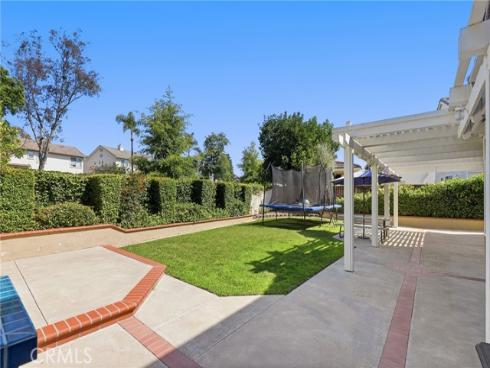 18  Ledgewood  , Rancho Santa Margarita, CA