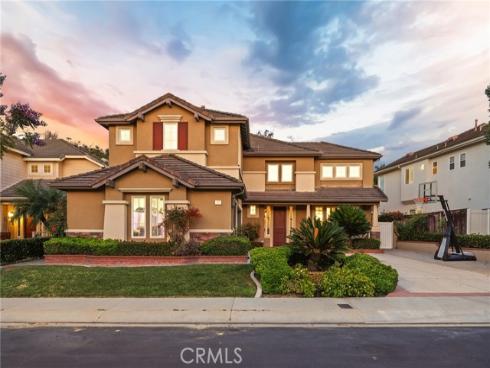 18  Ledgewood  , Rancho Santa Margarita, CA