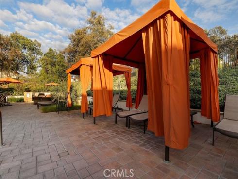 18  Ledgewood  , Rancho Santa Margarita, CA