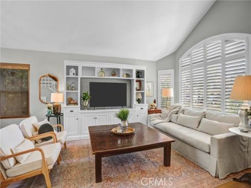 73  San Sebastian  , Rancho Santa Margarita, CA