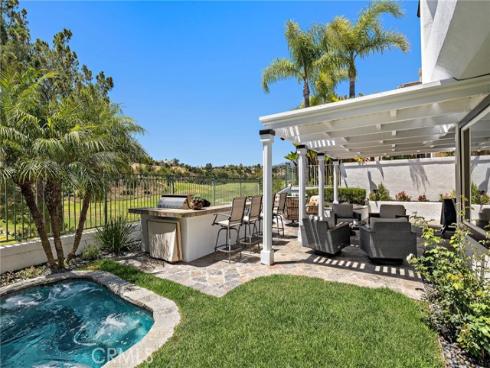 25 Golf View Drive, Rancho Santa Margarita, CA
