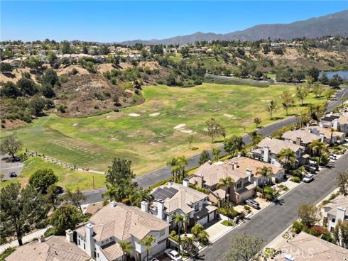 25 Golf View Drive, Rancho Santa Margarita, CA